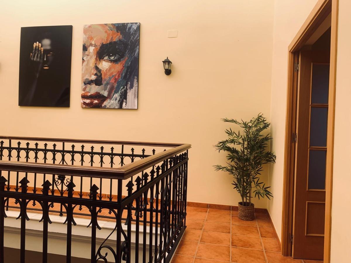 Convento Hermana Esther Alosno Экстерьер фото