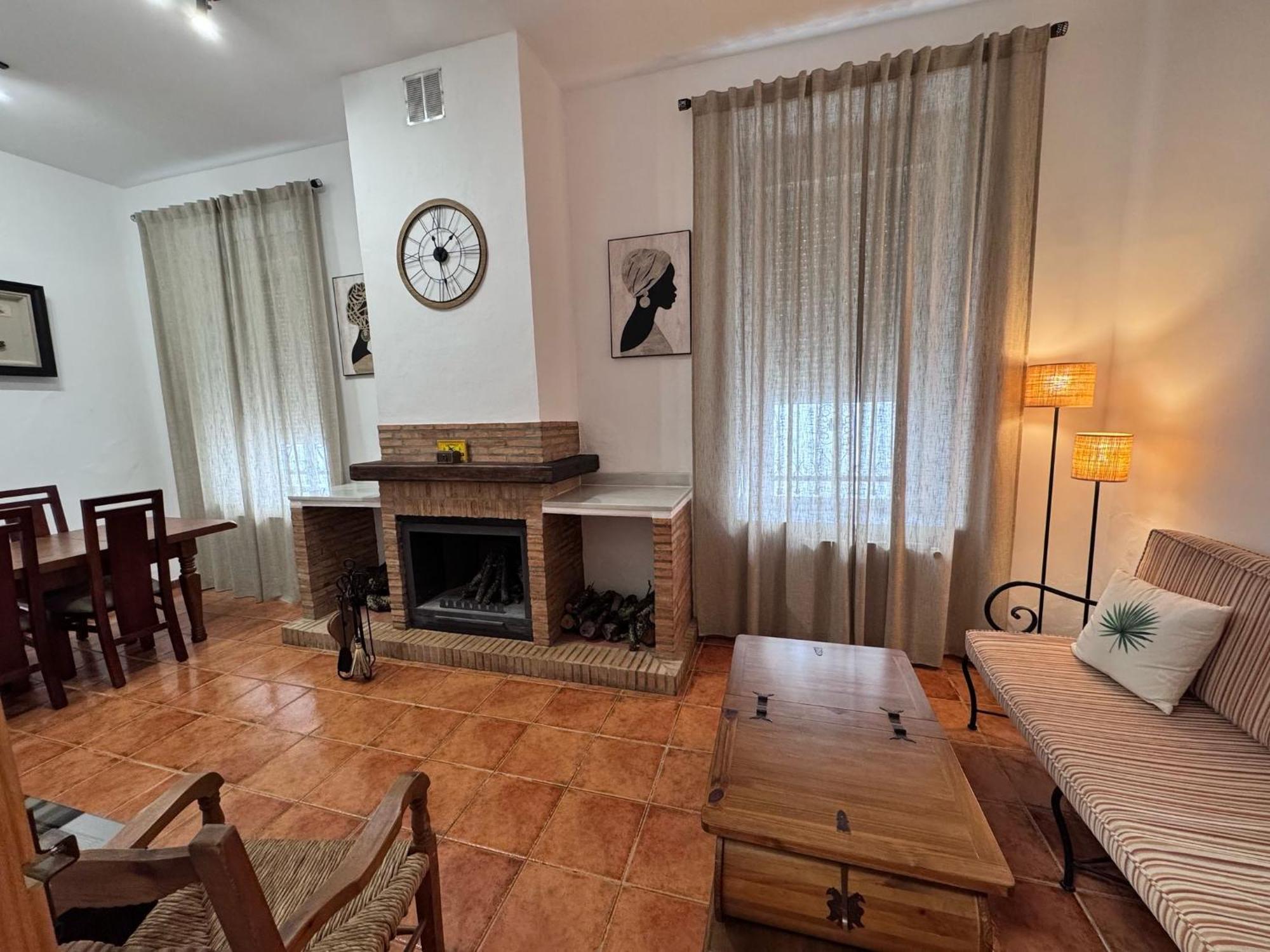 Convento Hermana Esther Alosno Экстерьер фото